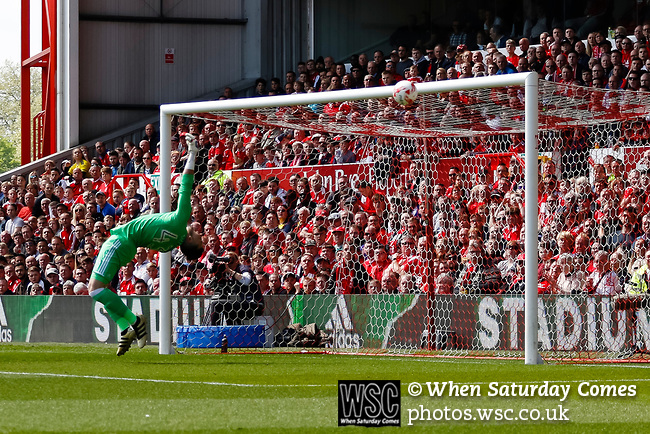 Nottingham Forest Keeper