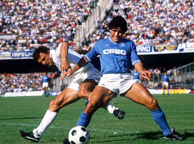 390 Maradona